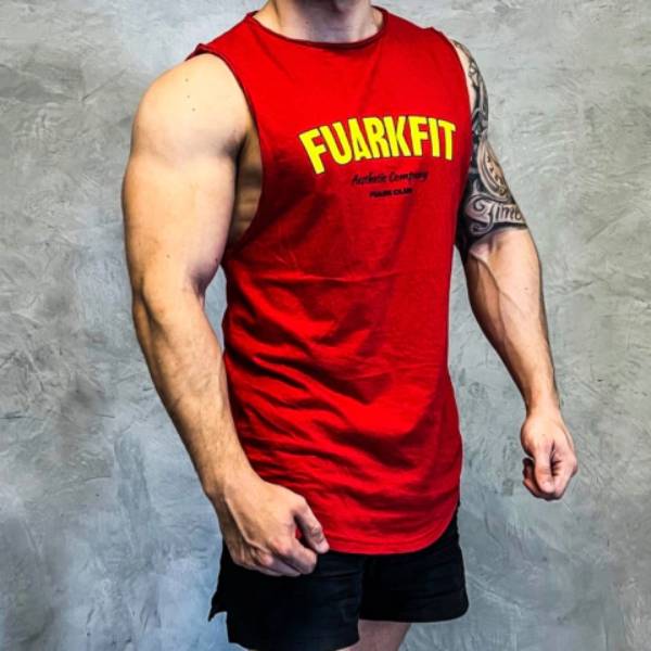 MUSCULOSA RUSTIC FUARK MOD UNIVERSITY ROJO