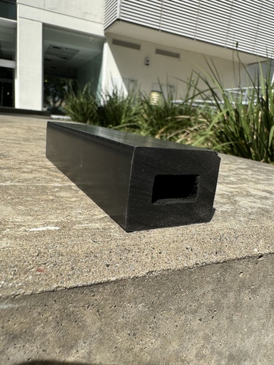 [SMX40H30A-3000-BK] Alfarjia No Solida para Deck WPC y Tabla Deck (Tirantes) - 3000 mm - Negro